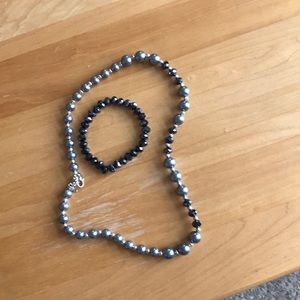 💎3 for $10💎 Beaded necklace w/ matching bracelet
